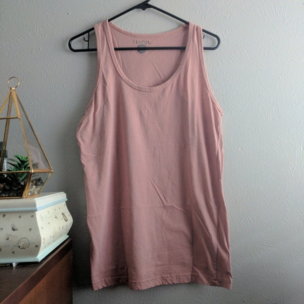 Pink tank top